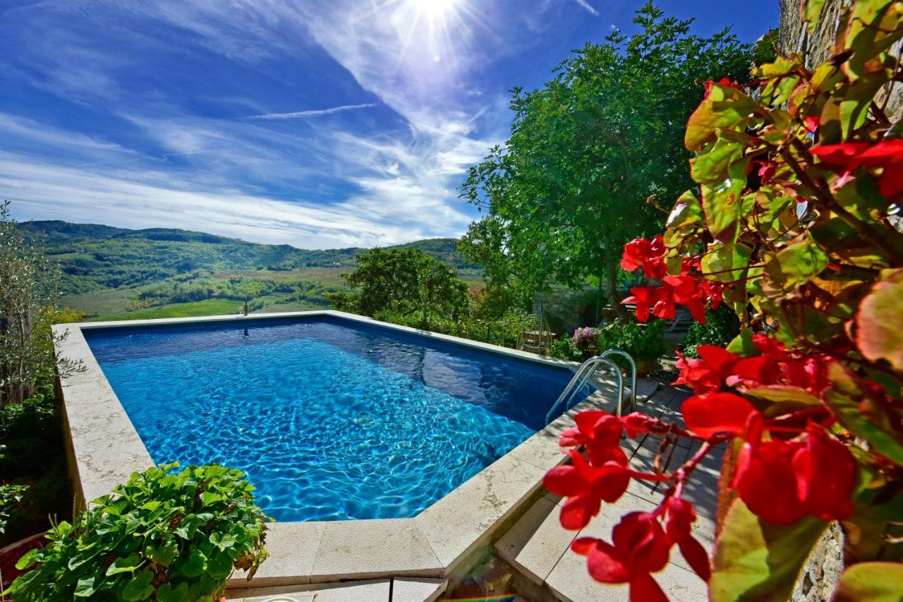 Villa Fragola Мотовун Екстериор снимка